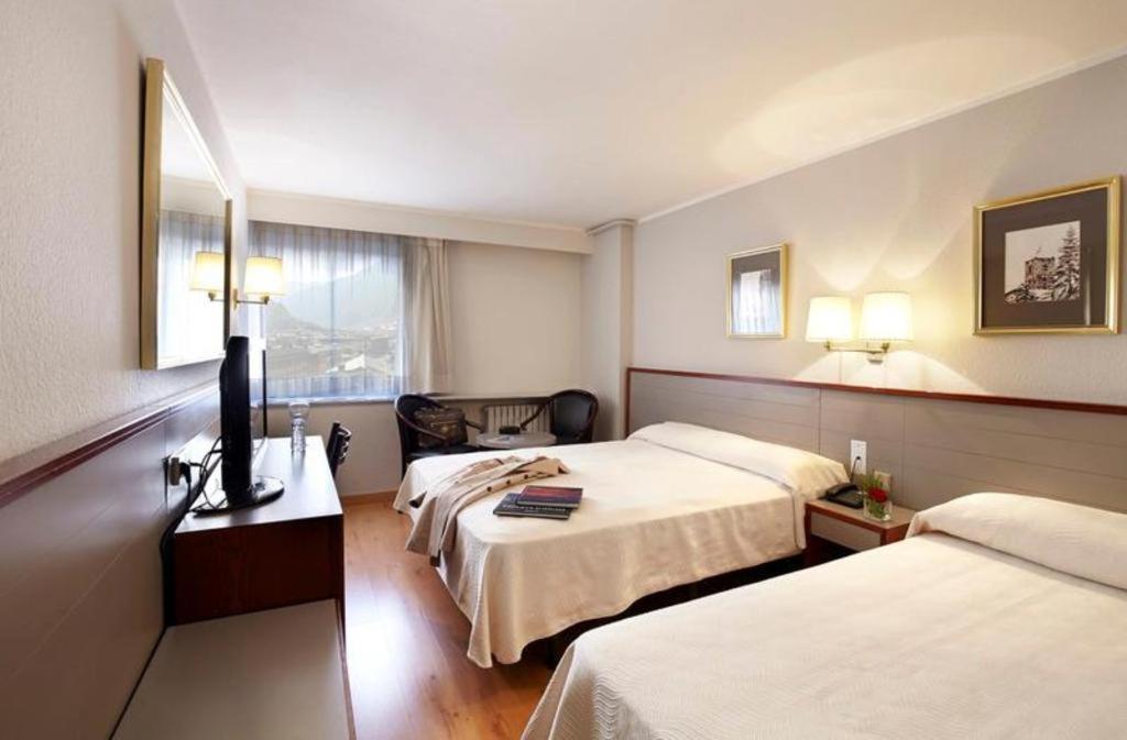 Hotel Comtes D Urgell Andorra-a-Velha Exterior foto